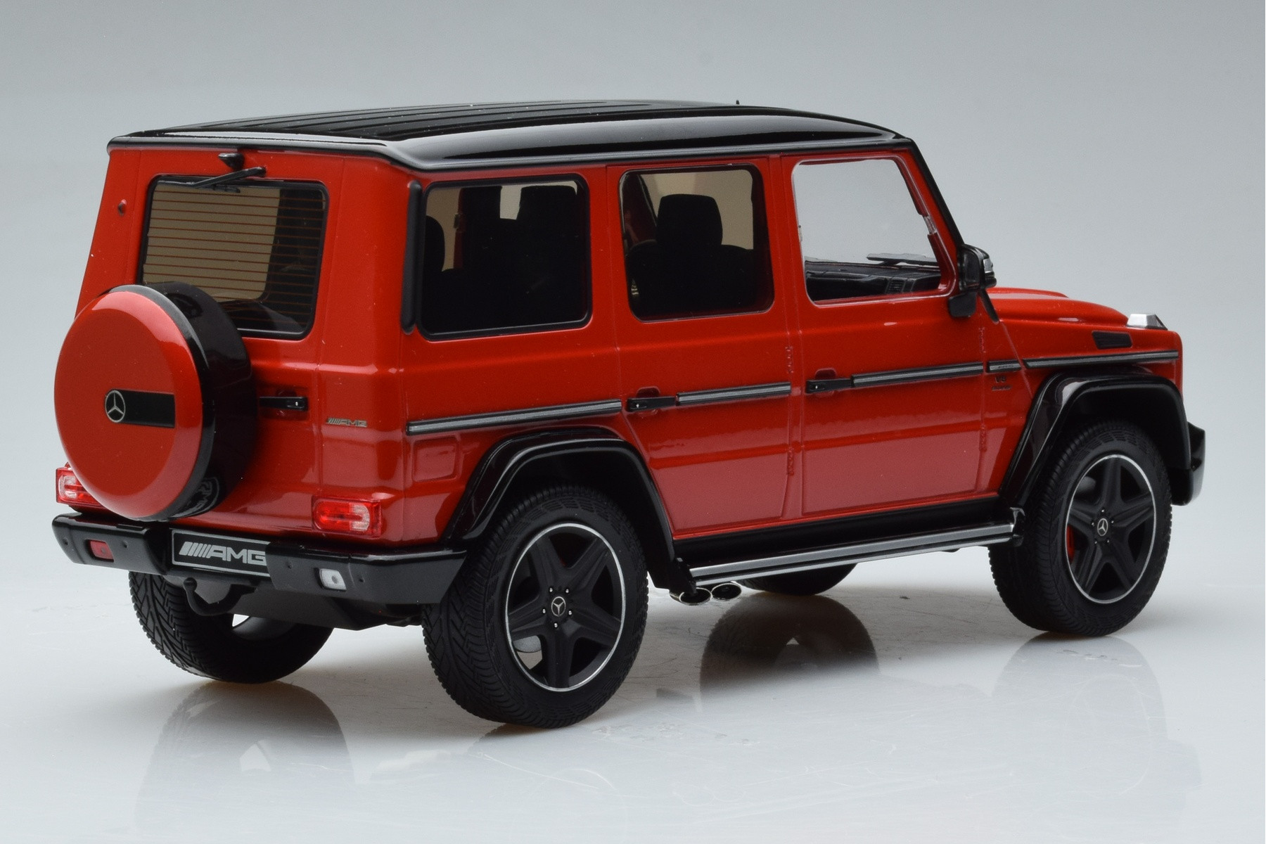 Mercedes G Class W463 G63 AMG Red iScale 1/18