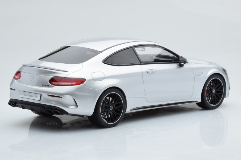 Mercedes C63s W205 AMG Coupe Silver GT Spirit 1/18