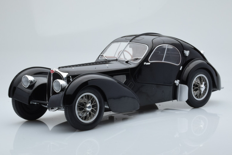 S1802101  Bugatti Atlantic Type 57 SC Black Solido 1/18