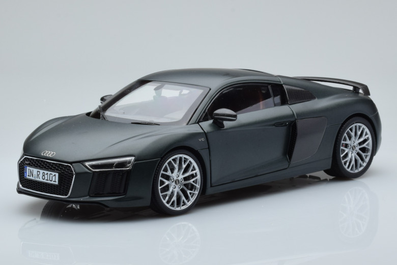 Audi R8 V10 Plus Coupe Camouflage Green iScale 1/18