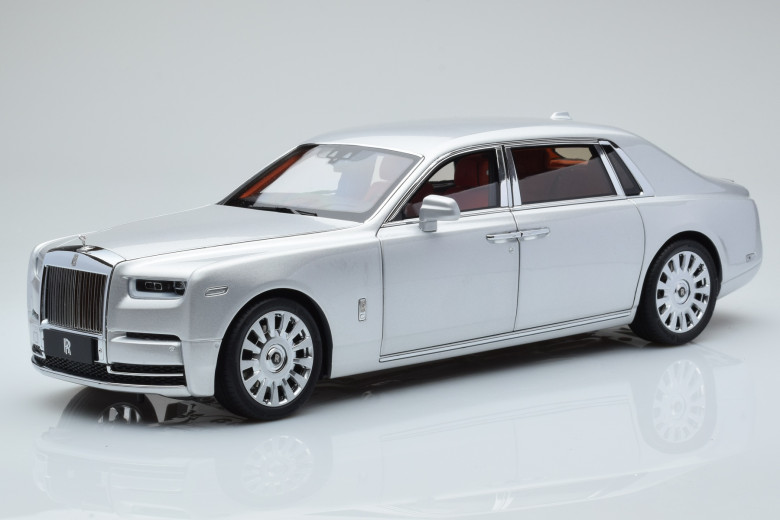 Rolls Royce Phantom 8 Silver Kengfai 1/18