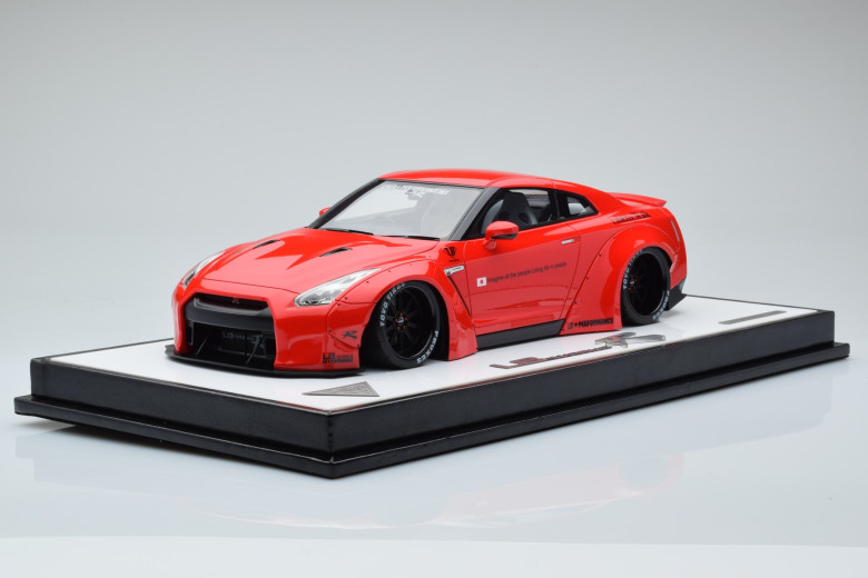 Nissan GT-R R35 Liberty Walk Red Duck Tail Make Up 1/18