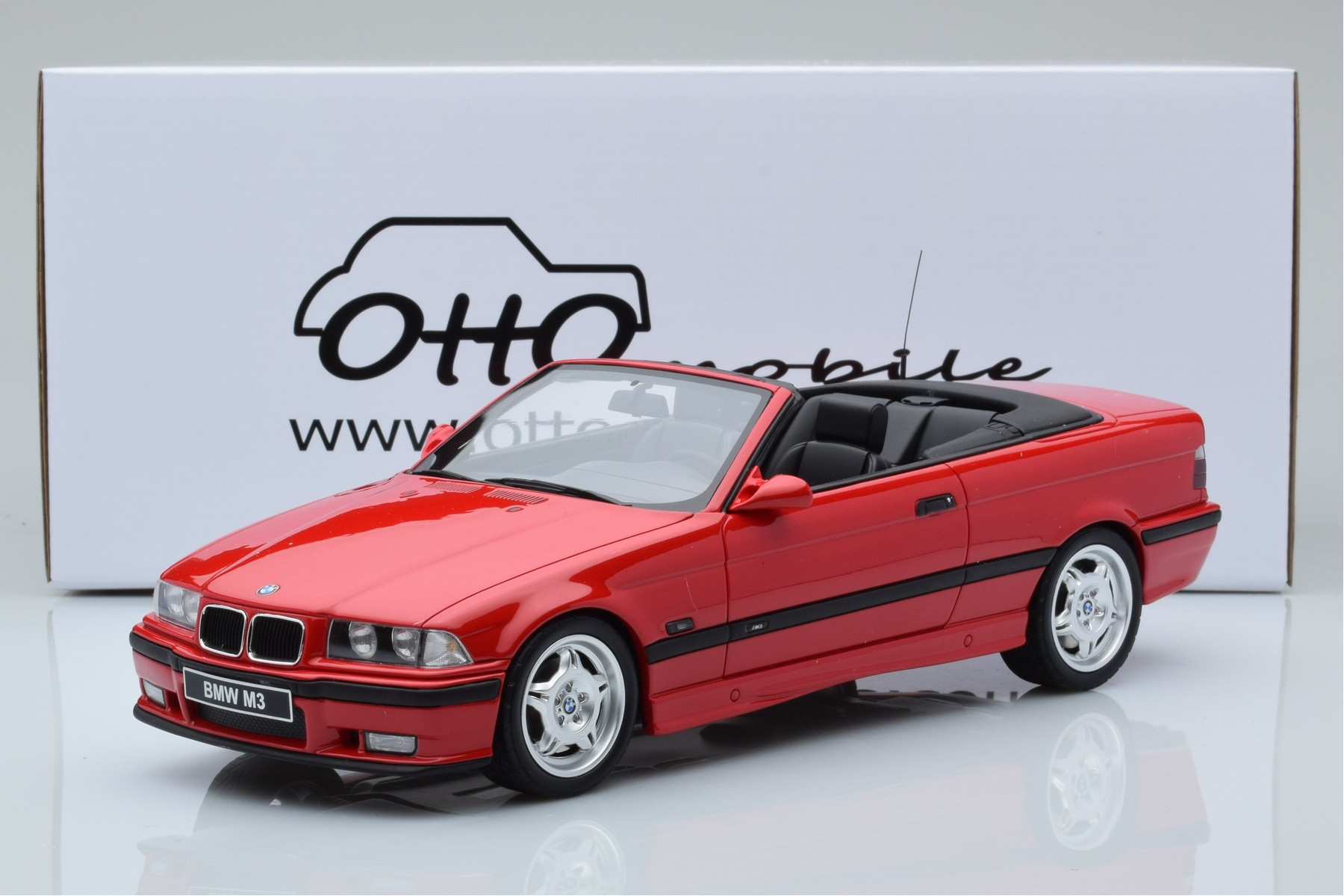 BMW M3 E36 Convertible Red Otto 1/18