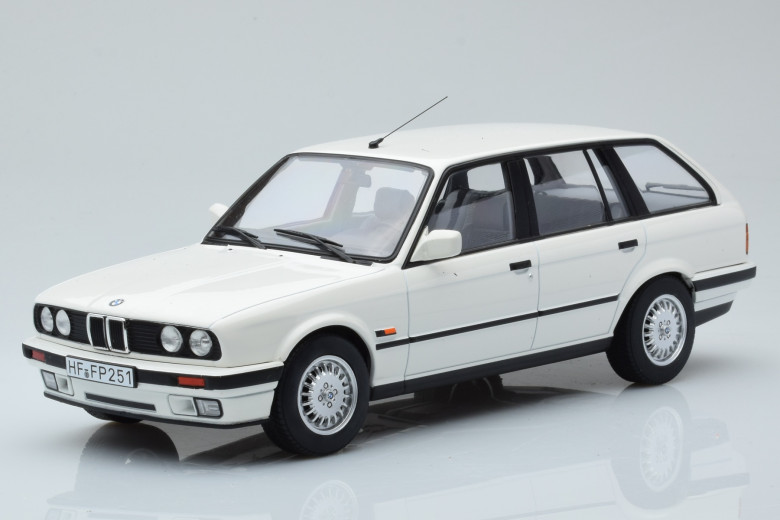 BMW 325i E30 Touring White Limited Edition Norev 1/18