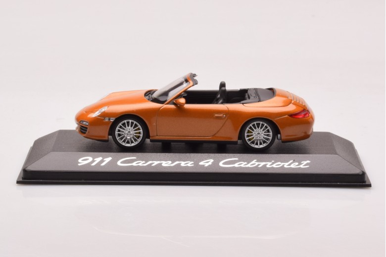 WAP02001618  Porsche 911 997 Carrera 4 Cabriolet Orange Metallic Minichamps 1/43