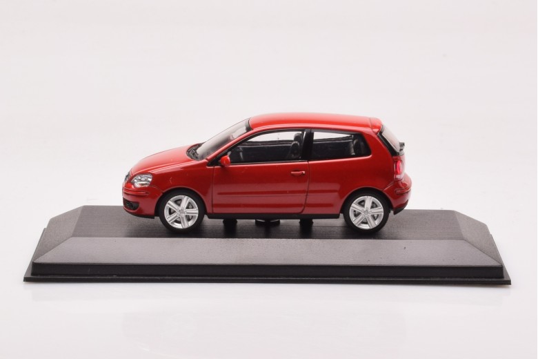VW Volkswagen Polo 6 Facelift Metallic Red Minichamps 1/43