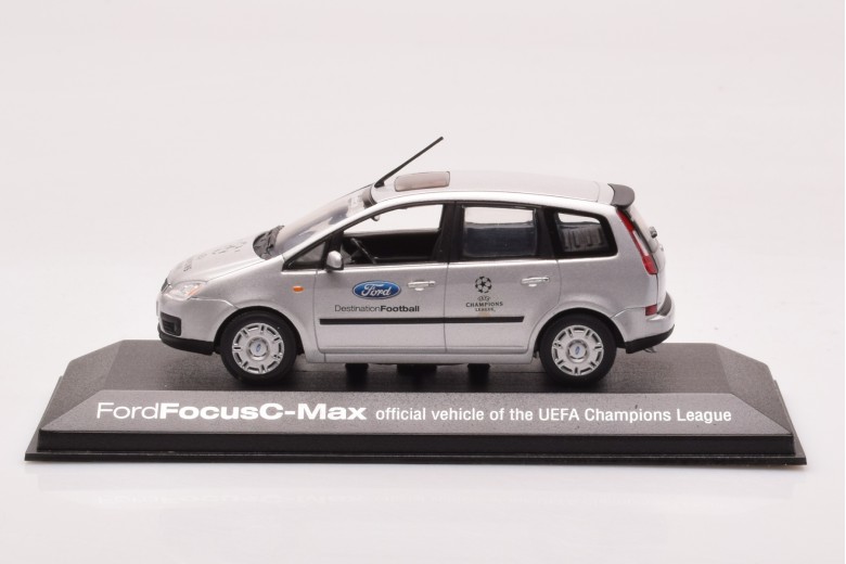 403082202  Ford FocusC-Max Silver UEFA Champions League Edition Minichamps 1/43