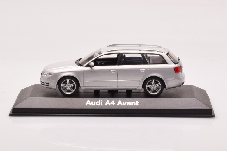 Audi A4 B7 Avant Silver Minichamps 1/43