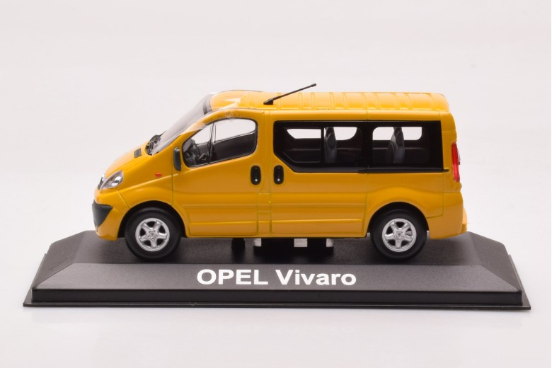 90399696  Opel Vivaro Minibus Yellow Minichamps 1/43