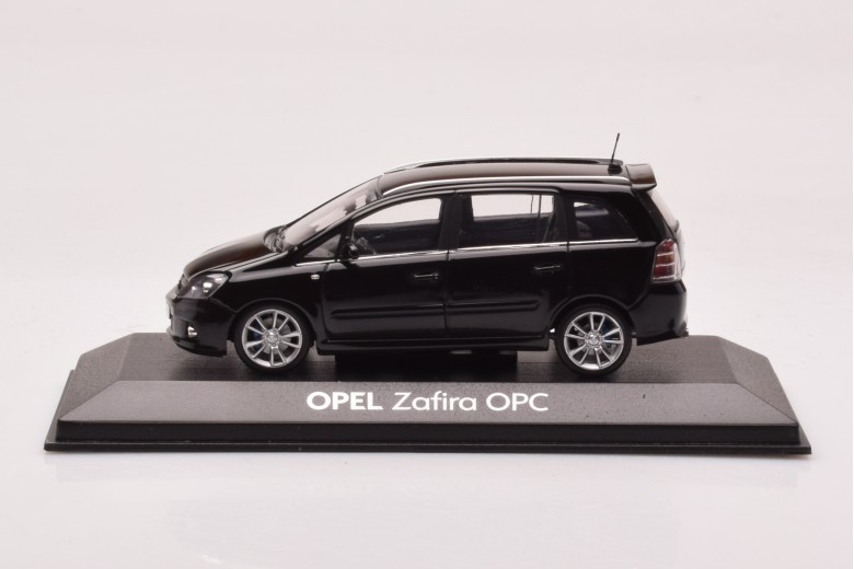 1799622  Opel Zafira OPC Black Minichamps 1/43