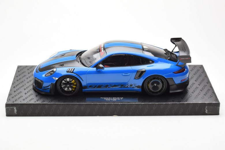 MR-911-GT2RS-1805  Porsche 911 991.2 GT2 RS MR Mantgey Racing Blue Minichamps 1/18