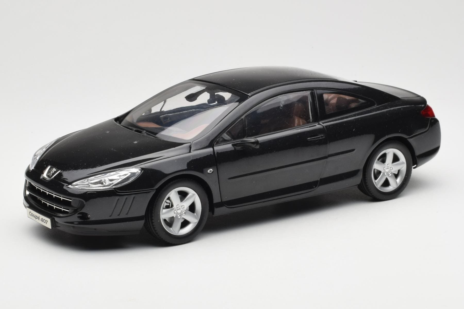 Fiche Technique Peugeot 407 Coupe 3.0 V6 Griffe 2006 - La Centrale
