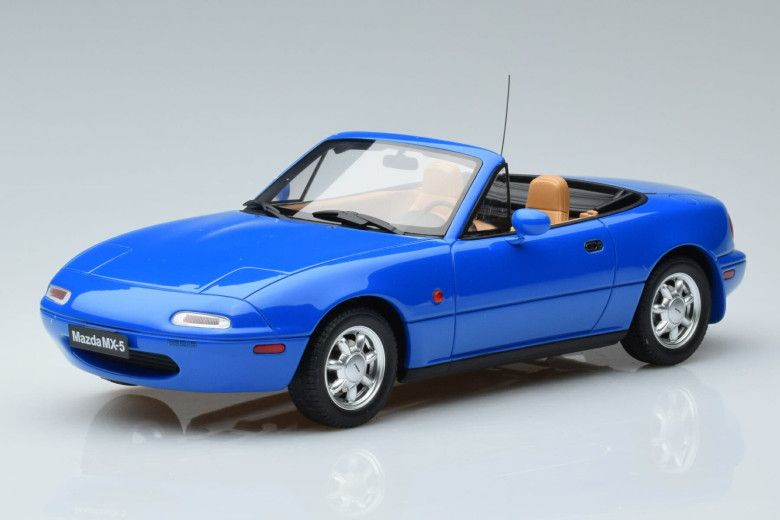 Mazda MX-5 Blue Otto 1/18