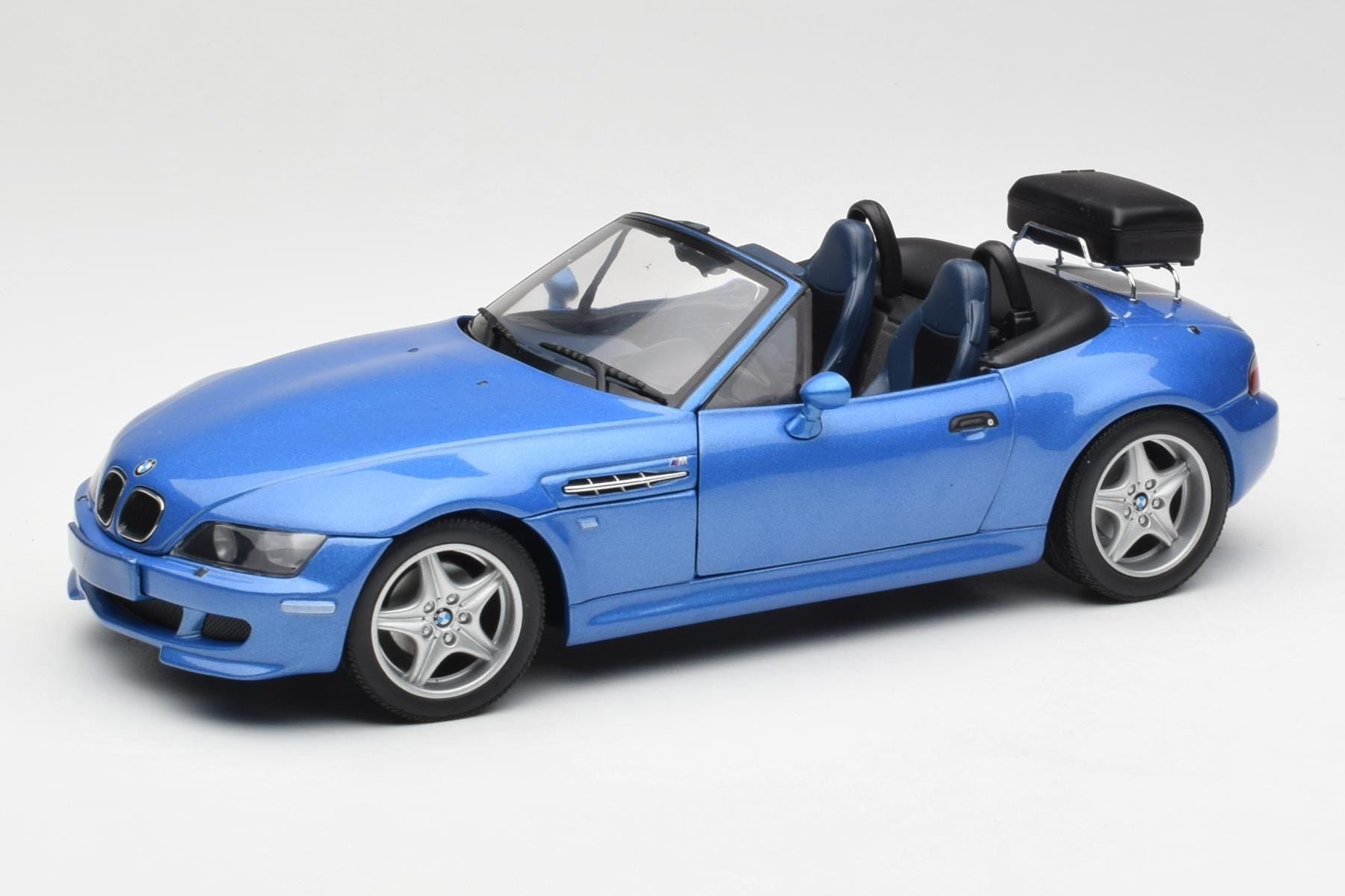 Voiture Miniature BMW Z3 M Coupé 1/18 Par UT Models - Échelle Détaillée, Occasion - Réf. 80439422194