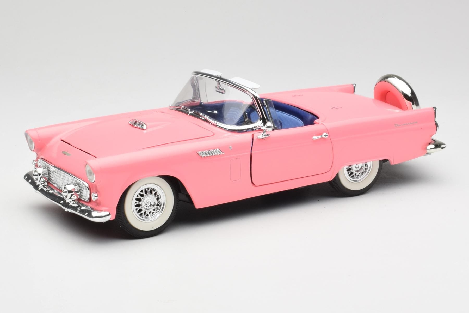 Modèle Réduit Ford Thunderbird 1/18 Revell 8804 - Occasion, échelle 1:18, Collection Voiture Américaine