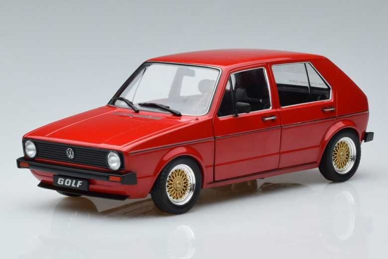 1800212  VW Volkswagen Golf MK1 Custom Red Solido 1/18