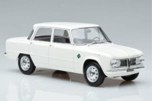 Alfa Romeo Giulia Ti Super Norev 1:18 187970 Diecast - image 4 of 6