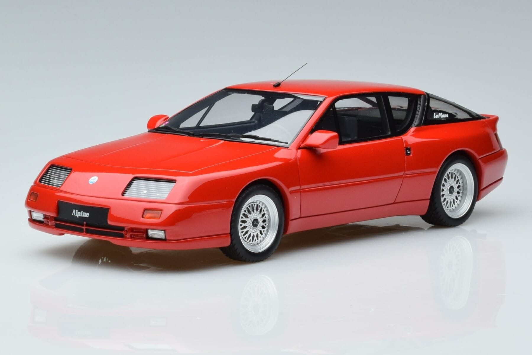 Alpine GTA Le Mans Red Otto 1:18