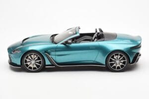 Aston Martin V12 Vantage Roadster Tayos Turquoise Green GT Spirit 1:18 GT445 Resin - image 3 of 6