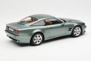 Aston Martin V8 Vantage Green GT Spirit 1:18 GT345 Resin - image 2 of 6