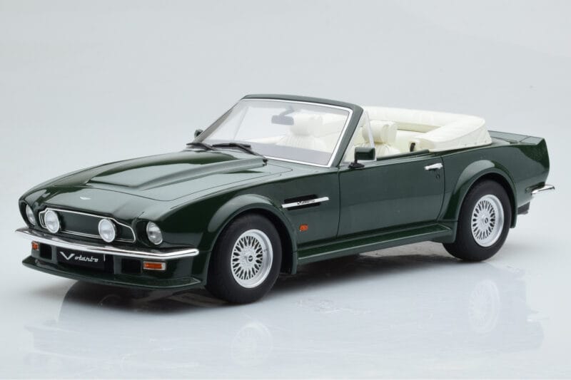 Aston Martin V8 Vantage Volante Green GT Spirit 1:18 ZM091 Resin