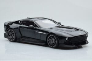 Aston Martin Victor Black GT Spirit 1:18 GT428 Resin - image 4 of 6