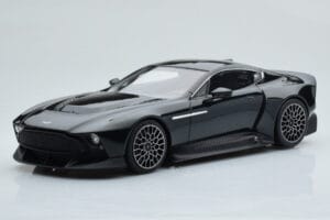 Aston Martin Victor Black GT Spirit 1:18 Aston Martin Victor Black GT Spirit 1:18 GT428 Resin