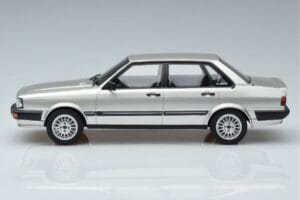 Audi 80 B2 Quattro Otto 1:18 OT940 Resin - image 3 of 6
