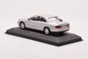 Audi A8 D2 Silver Green Strip Minichamps 1:43 AUDI-264455 Diecast - image 3 of 4