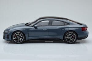 Audi E-Tron GT Grey GT Spirit 1:18 GT393 Resin - image 3 of 6