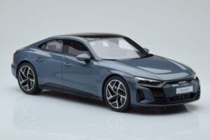 Audi E-Tron GT Grey GT Spirit 1:18 GT393 Resin - image 4 of 6