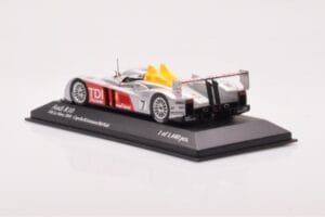 Audi R10 TDI LMP1 #7 R. Capello / T. Kristensen / A. McNish 24 Hours of Le Mans 2006 Minichamps 1:43 400061607 Diecast - image 3 of 4
