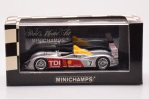 Audi R10 TDI LMP1 #7 R. Capello / T. Kristensen / A. McNish 24 Hours of Le Mans 2006 Minichamps 1:43 400061607 Diecast - image 4 of 4