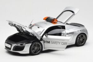 Audi R8 5.2 DTM Safety Car 2010 Kyosho 1:18 09216DTM Diecast - image 2 of 8