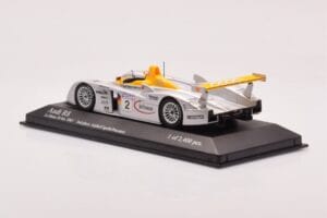 Audi R8 Infineon #2 L. Aiello / R. Capello / Pescatori 2nd Place 24 Hours of Le Mans 2001 Minichamps 1:43 400011202 Diecast - image 3 of 4