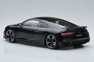 Audi R8 Performance Black Kengfai 1:18 VAKF-0353 Diecast - image 7 of 10