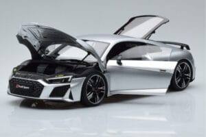 Audi R8 Performance Silver Kengfai 1:18 VAKF-0354 Diecast - image 2 of 10