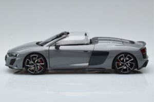 Audi R8 Spyder Performance Nardo Gray Kengfai 1:18 VAKF-0352 Diecast - image 6 of 11