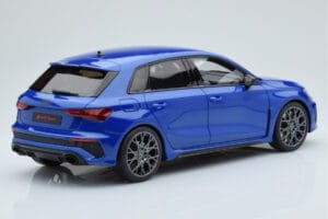 Audi RS3 8Y Sportback Performance Edition Nagaro Blue GT Spirit 1:18 GT884 Resin - image 2 of 5