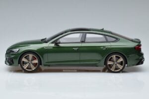 Audi RS5 B9 Sportback Sonoma Green Asia Edition GT Spirit 1:18 CLDC018 Resin - image 3 of 6