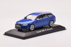 Audi RS6 C6 Sepang Blue Minichamps 1:43 5010710223 Diecast - image 2 of 4