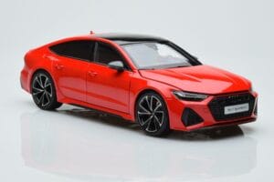 Audi RS7 C8 Sportback Red Kengfai 1:18 VAKF-0332 Resin - image 5 of 7