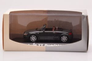Audi TT 8N Roadster Grey Minichamps 1:43 430017235 Diecast - image 4 of 4