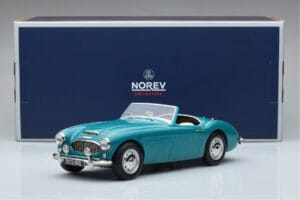 Austin-Healey 3000 Mk1 Roadster Norev 1:18 182600 Diecast - image 6 of 6