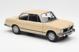 BMW 2002 Ti E10 Sahara Beige Kyosho 1:18 08541BG Diecast - image 6 of 8