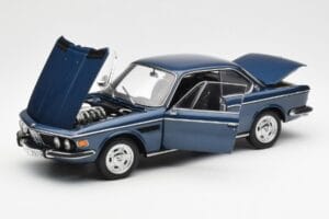 BMW 3.0 CSi E9 Blue Metallic AUTOart 1:18 70672 Diecast - image 2 of 8