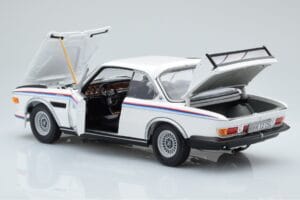 BMW 3.0 CSL E9 White Dealer Edition Minichamps 1:18 80435A5D020 Diecast - image 4 of 7