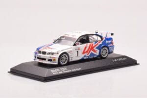 BMW 320si E90 BMW Team UK #1 A. Priaulx WTCC Porto Winner 2007 Minichamps 1:43 400072601 Diecast - image 2 of 4