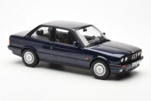 BMW 325i E30 Blue Metallic Norev 1:18 183201 Diecast - image 4 of 6