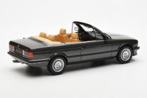 BMW 325i E30 Cabriolet Achat Green Otto 1:18 OT572 Resin - image 2 of 6